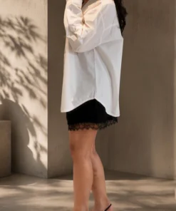 SOLENE OVERSIZED TOP - BROKEN WHITE - Gambar 3